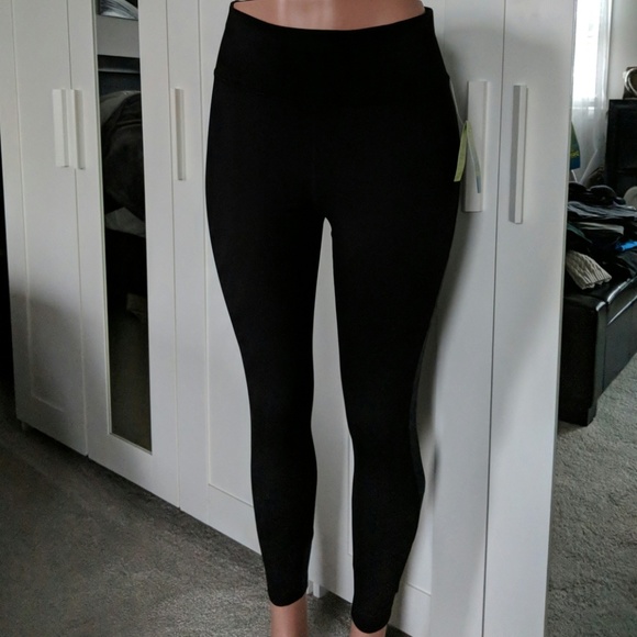 Spalding black and gray cutout leggings nwt - Picture 4 of 5
